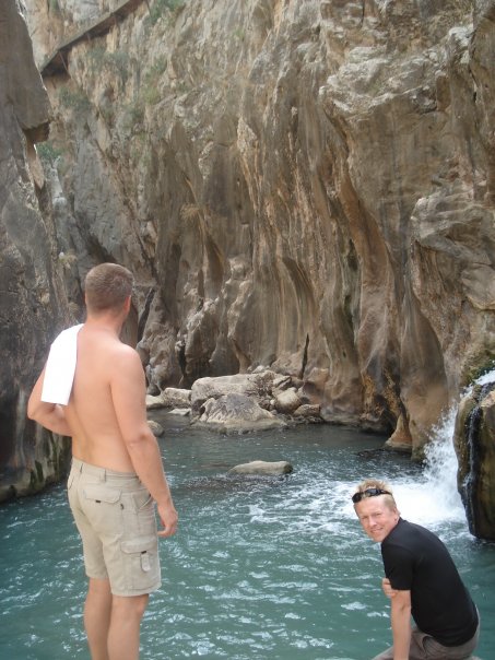 1935943_154251192830_2765130_n